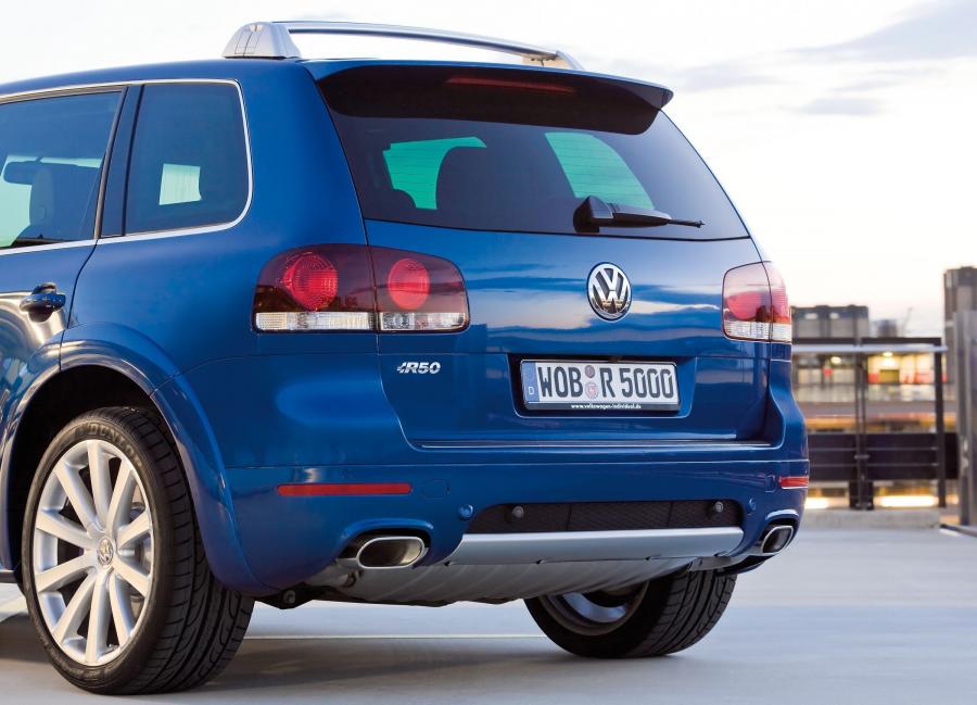  Volkswagen Touareg R50 2007 года  (фото 7 из 16)